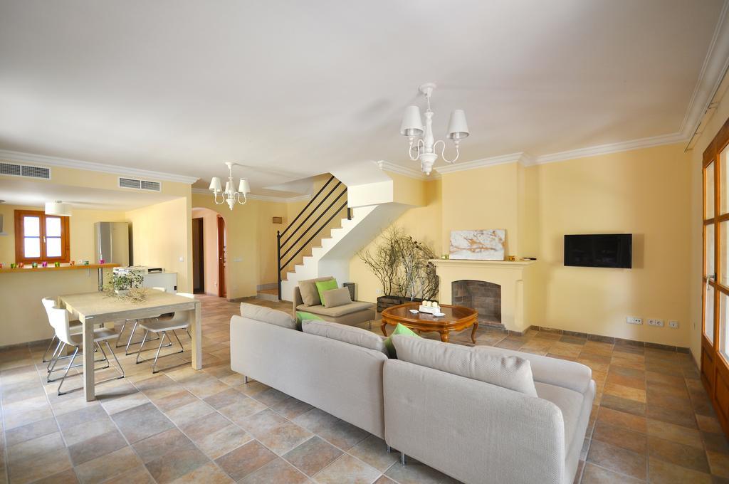 Houm Villa Cala Pi Кала Пи Стая снимка